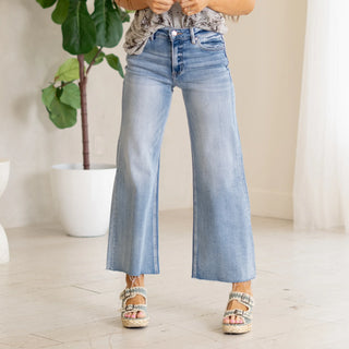 Risen Cropped Raw Hem Jeans - Light Denim