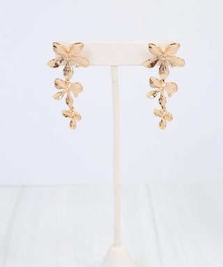 Peekskill Triple Flower Dangle Earring
